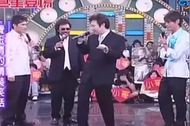 段子手小哥#费玉清 来了 浅浅讲上2段#张菲 #看一遍笑一遍视频封面