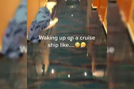 当豪华轮船遇到恶劣天气或大浪会发生什么？#豪华游轮 #恶劣天气视频封面