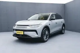 2024款零跑C11正式上市