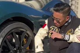 #小李飞车 #小米su7ultra 为什么能和布加迪比加速？它相比普通版做了哪些改变？ #小米su7ultra全网首拆 #懂车帝横评