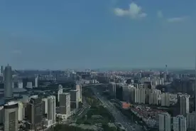 郑州市纪检干部为创建“平安郑州”履职尽责、担当作为的良好形象图片