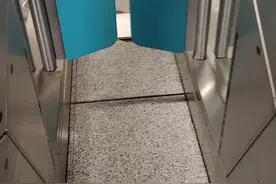 如何使用退役军人优待证乘地铁图片