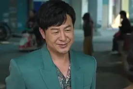 狂飙：大嫂亲自拿捏高启强穿搭，感觉大哥整个人瞬间变样视频封面